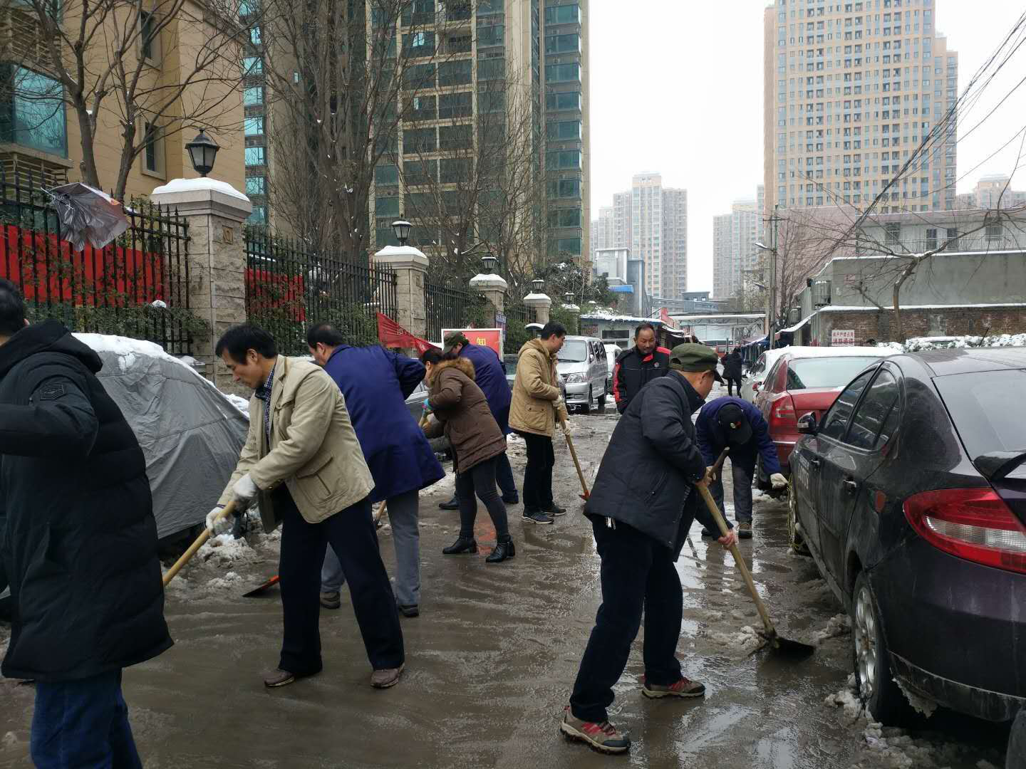 “以雪为令，御雪奋战” 西安工业投资集团再行动